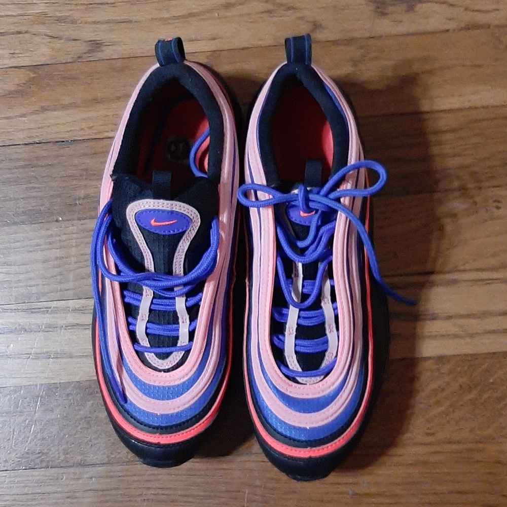 Air max Nike shoes